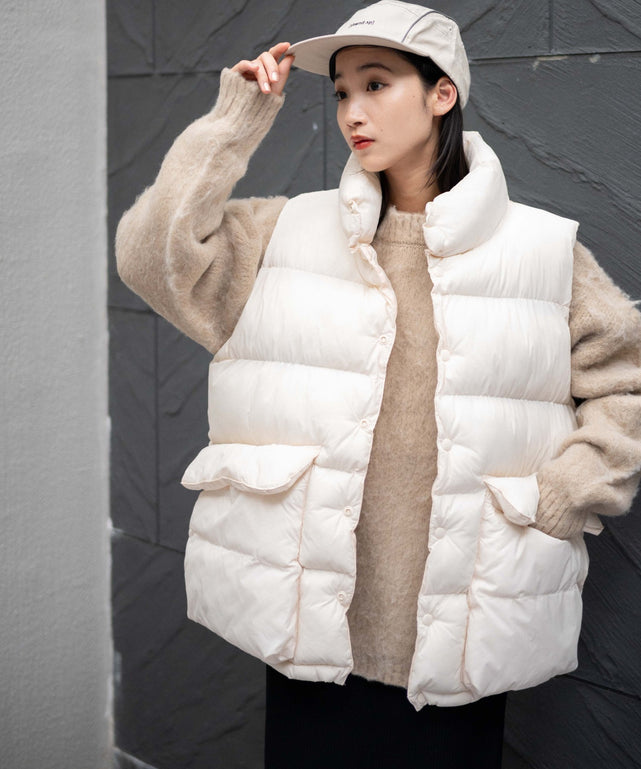 ホワイトその他 モデル：165㎝ M着用