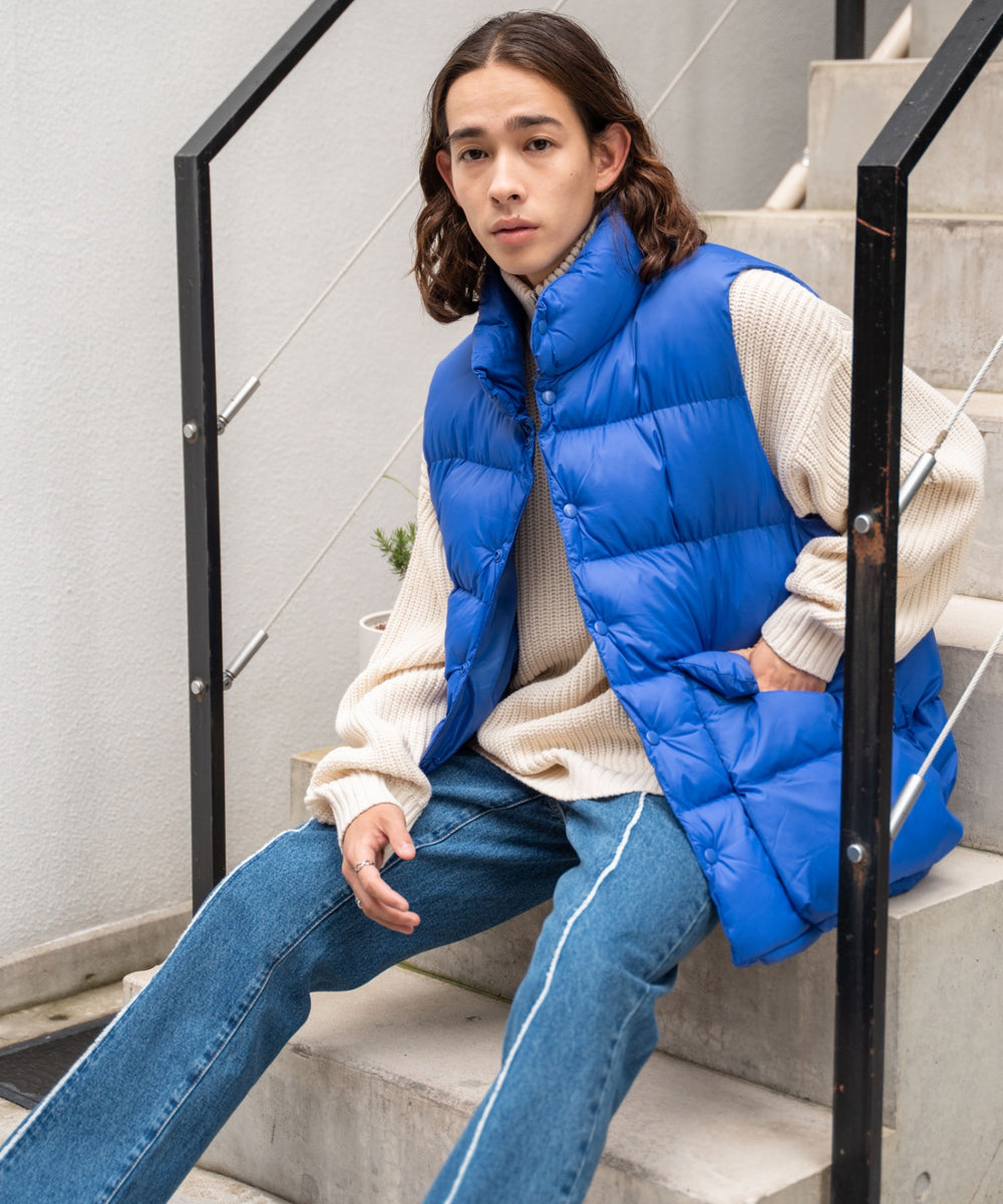 ブルー モデル：174㎝ L着用