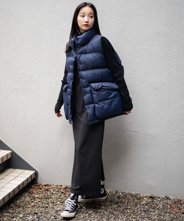 ネイビー モデル：165㎝ M着用