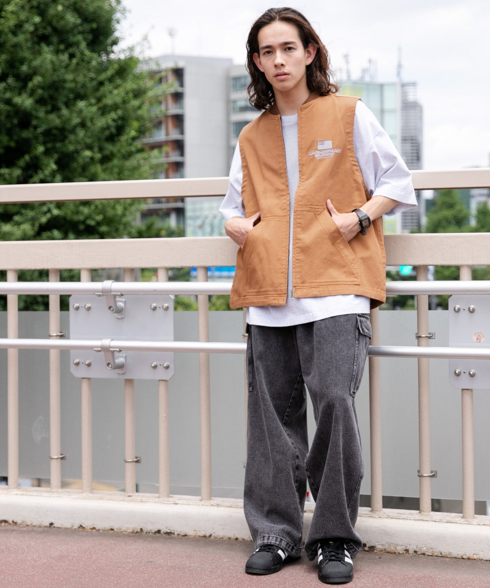 ブラウン モデル：174㎝ F着用