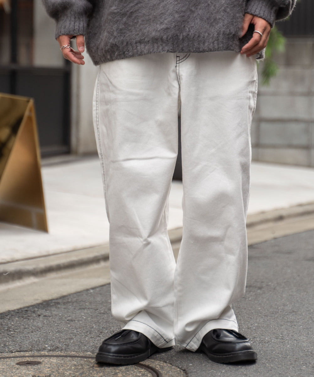 ホワイトその他 モデル：174㎝ L着用