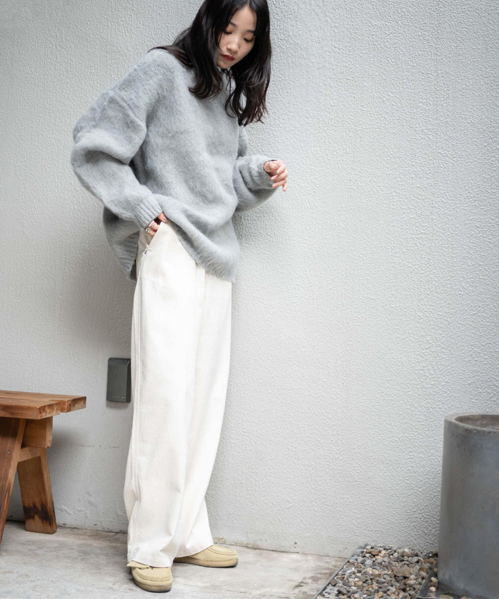 キナリ　モデル:165cm L着用