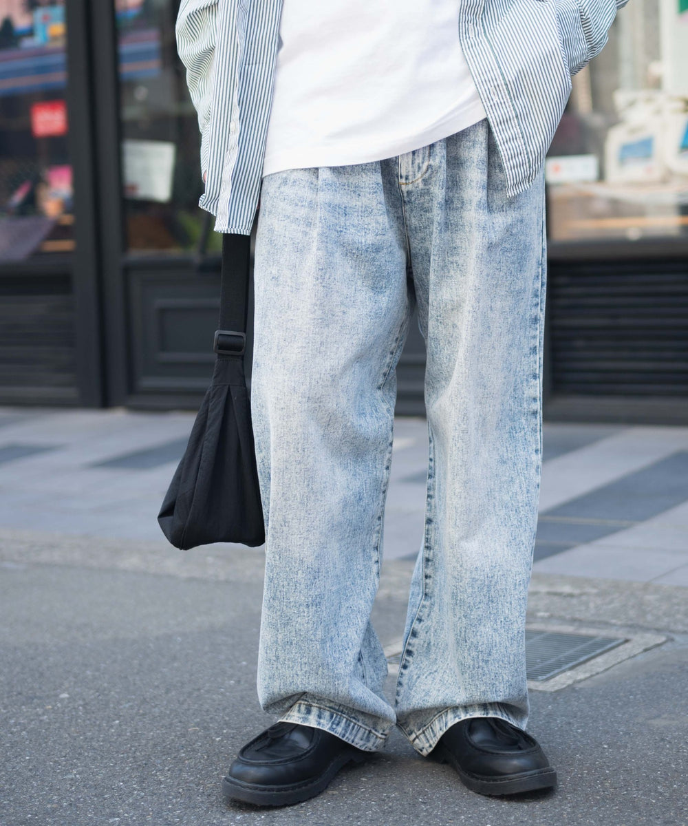 デニム淡加工色 モデル：174cm L着用