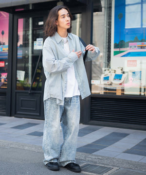 デニム淡加工色 モデル：174cm L着用