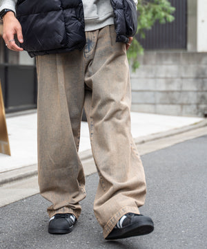 レッドその他 モデル：174㎝ L着用