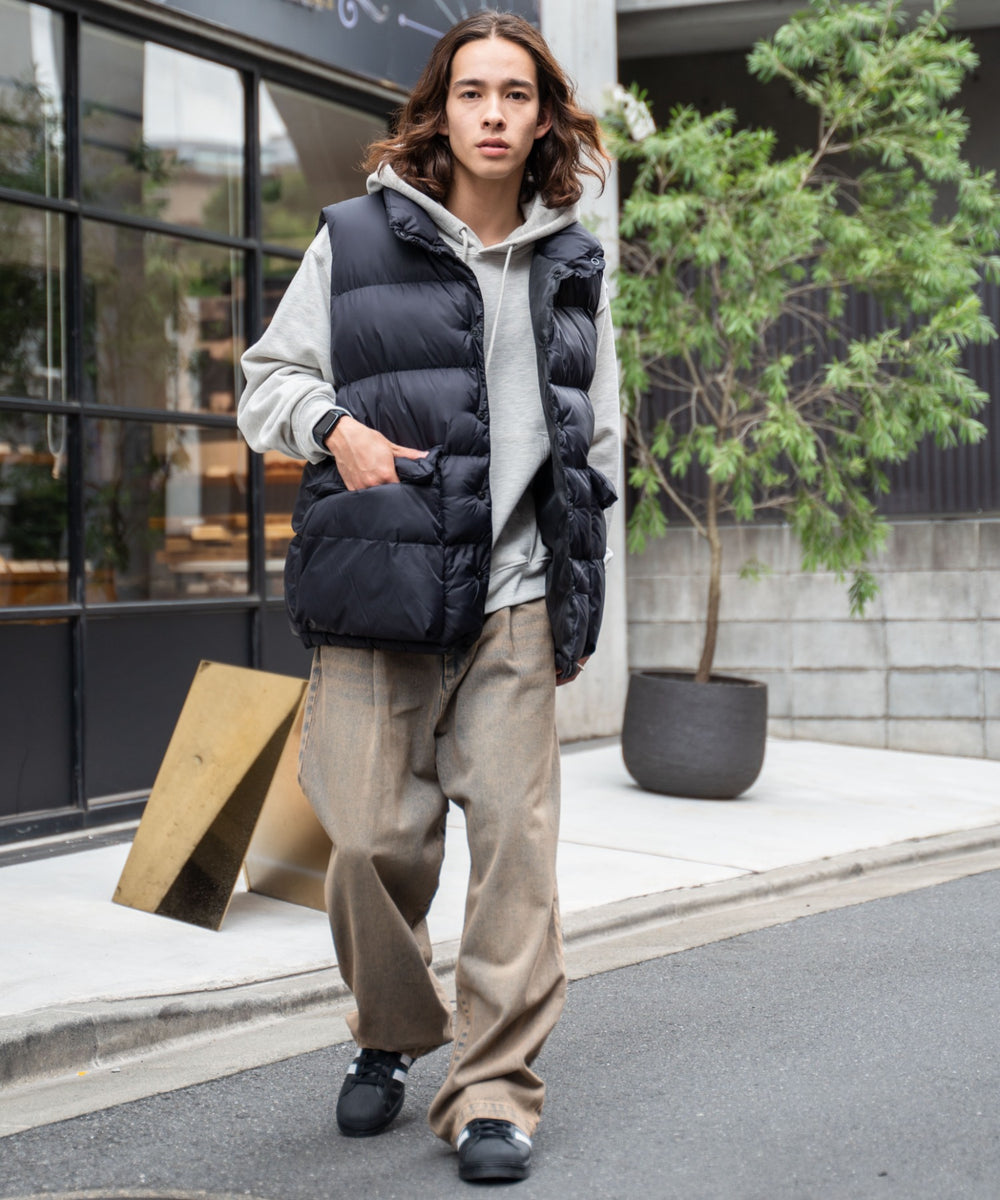 レッドその他 モデル：174㎝ L着用