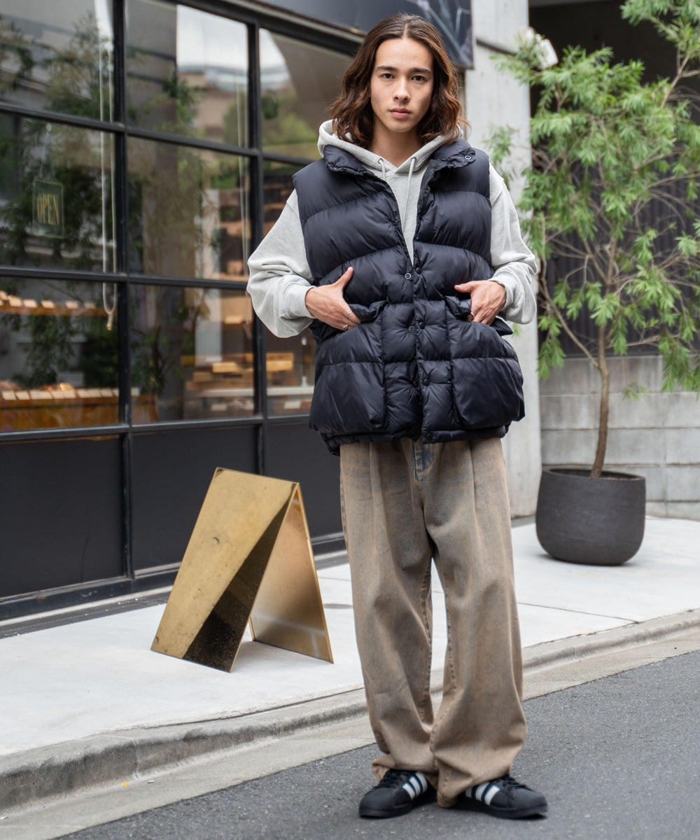 レッドその他 モデル：174㎝ L着用