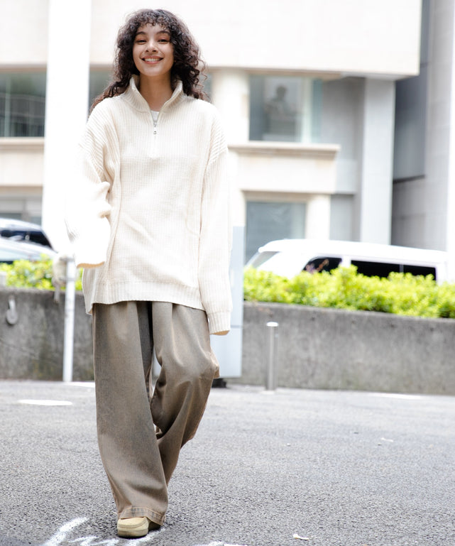 レッドその他 モデル：166cm L着用