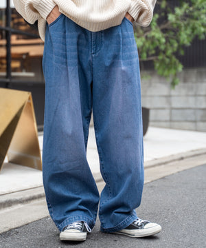 パープルその他 モデル：174㎝ L着用