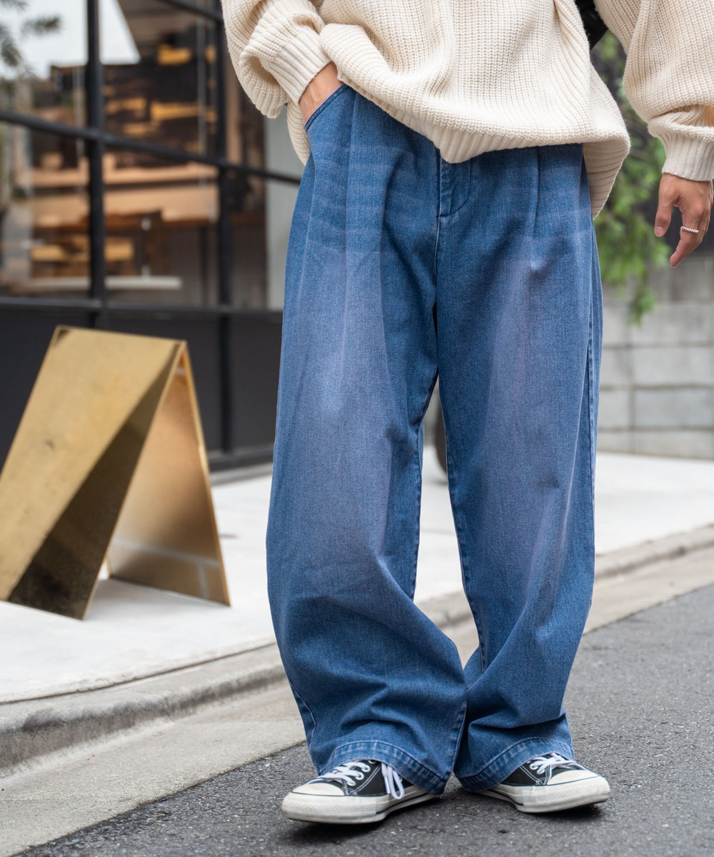 パープルその他 モデル：174㎝ L着用