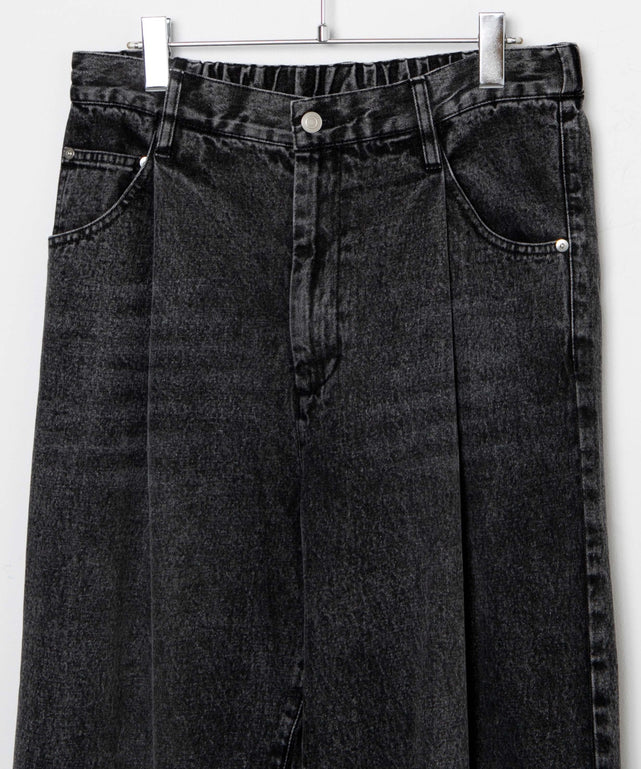 スケーターズタックワイドデニムパンツ