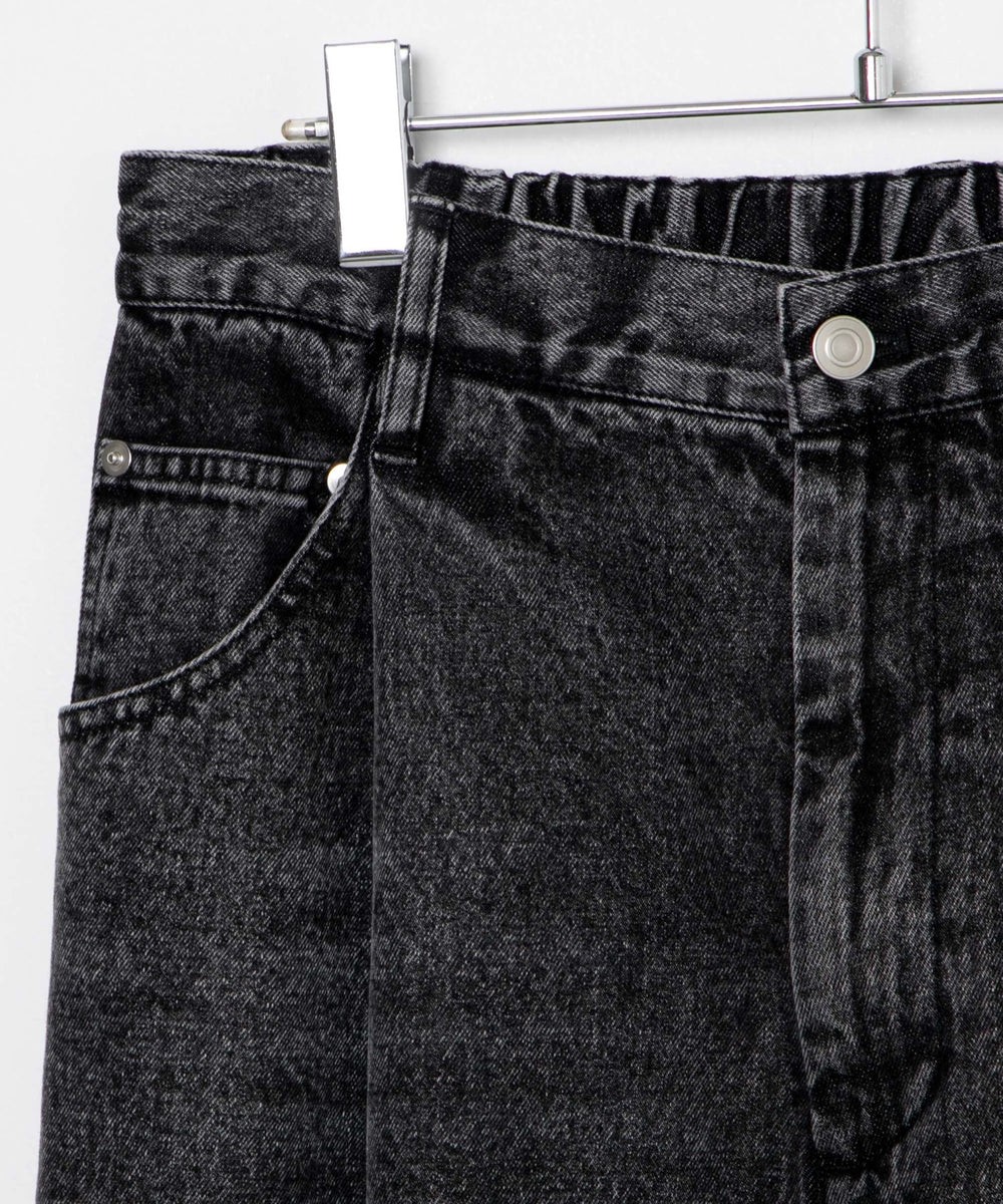 スケーターズタックワイドデニムパンツ