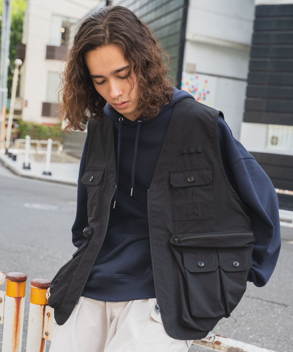 ブラック モデル：174㎝ F着用