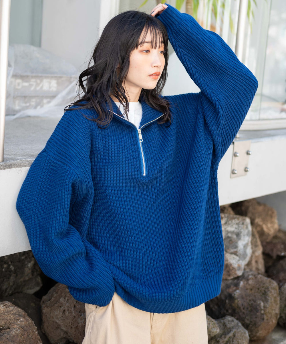 ブルー　モデル:165cm L着用