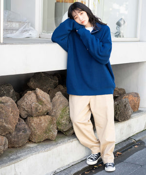 ブルー　モデル:165cm L着用