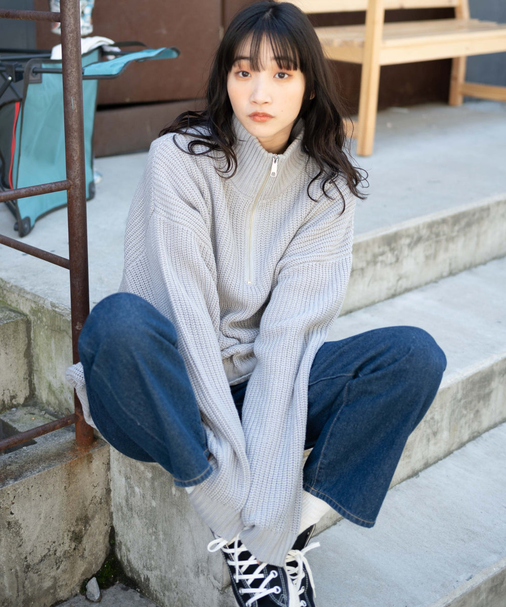 Lグレー　モデル:165cm L着用