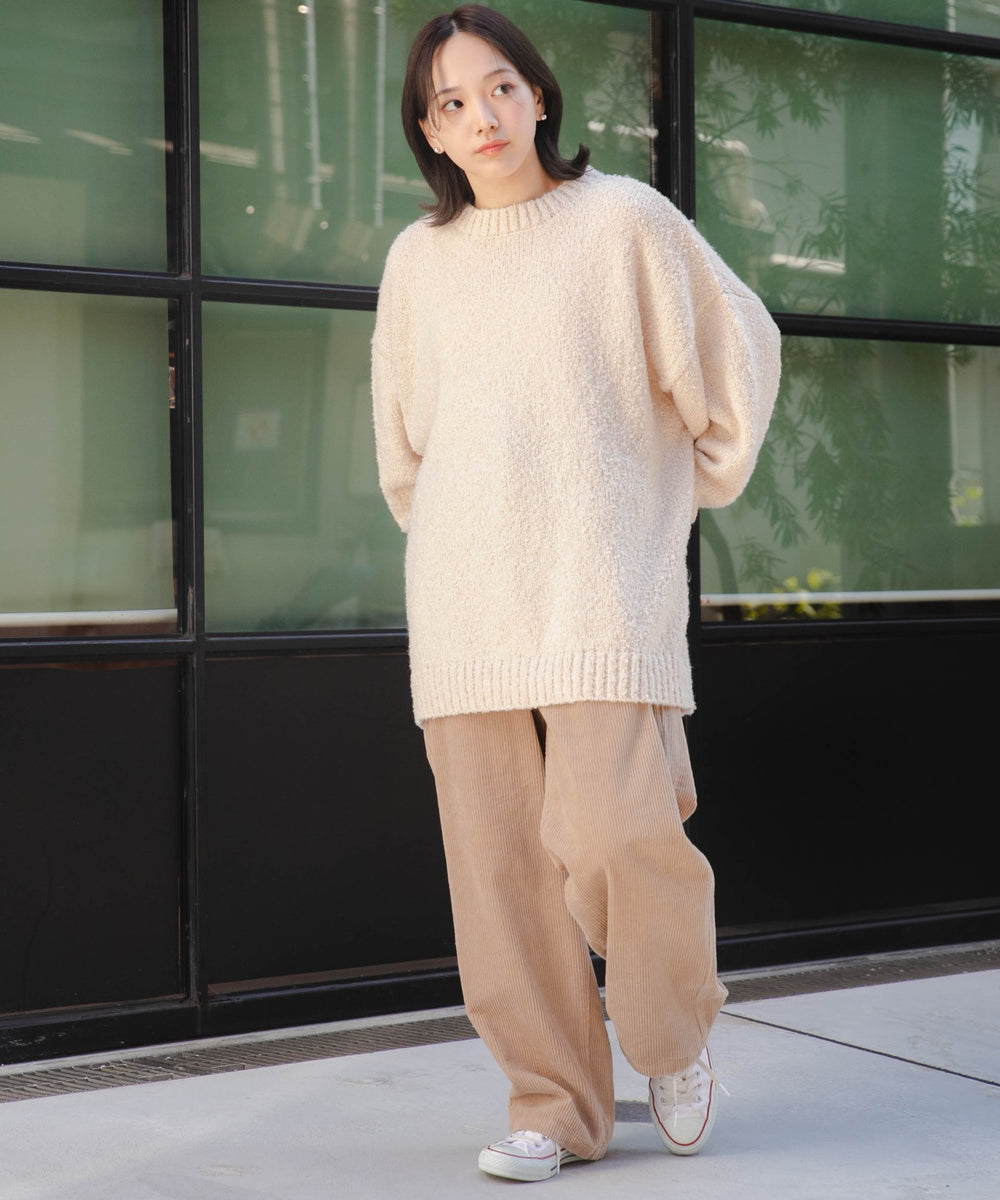 ベージュ モデル : 157cm L着用