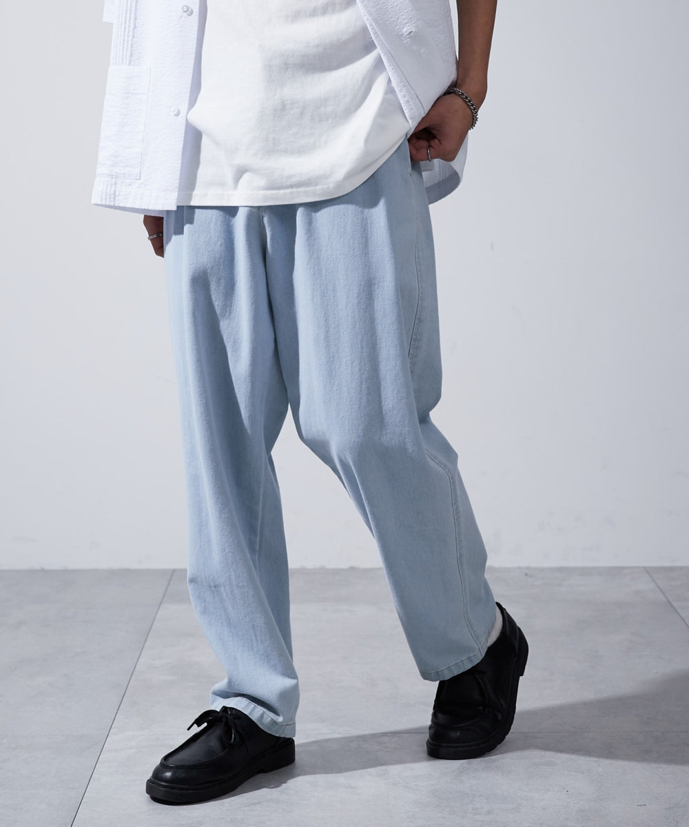 デニム淡色 モデル：180cm L着用