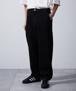 ブラック モデル：180cm L着用