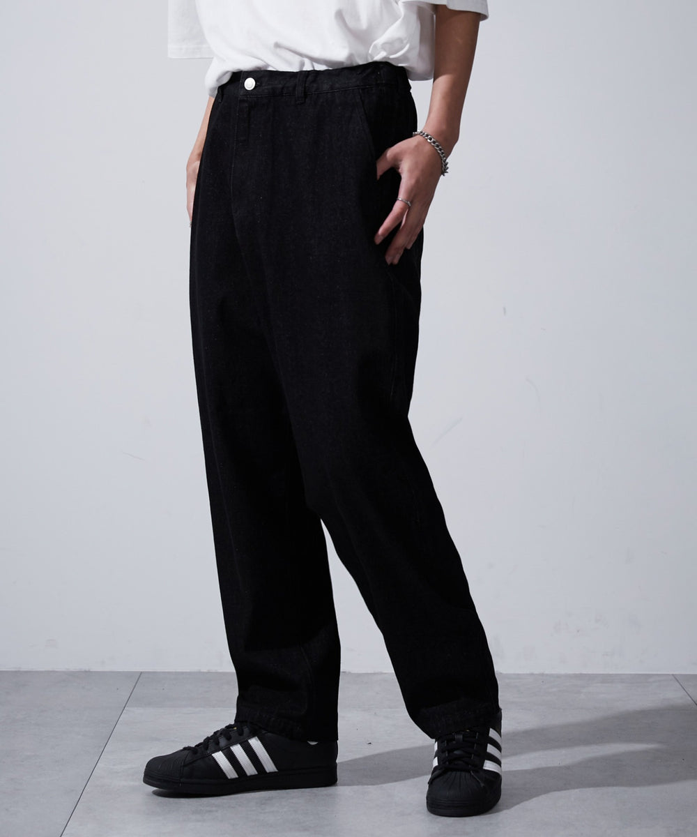 ブラック モデル：180cm L着用