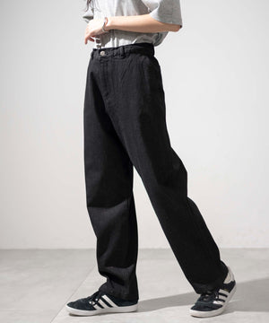 ブラック モデル：161cm S着用