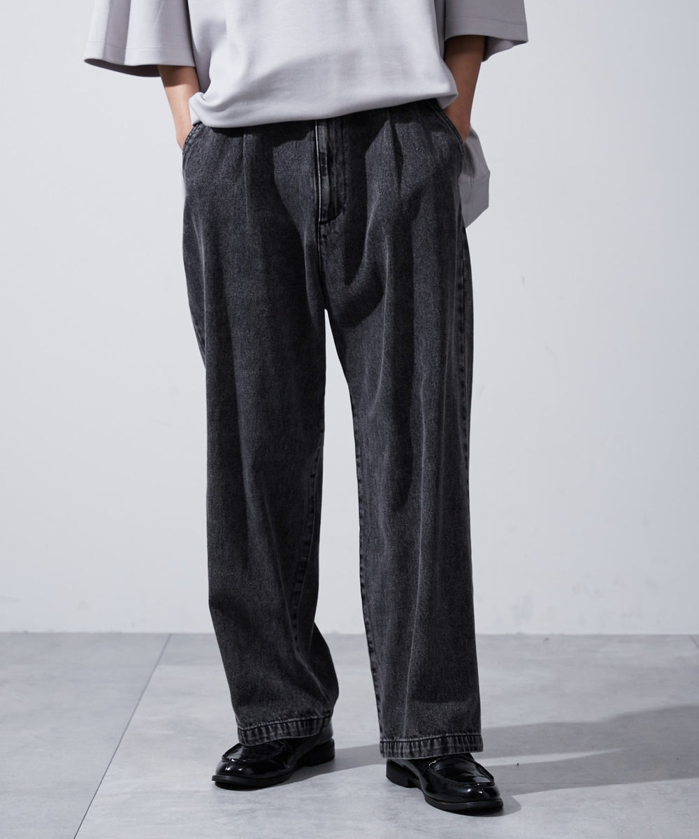 グレー モデル：180cm L着用