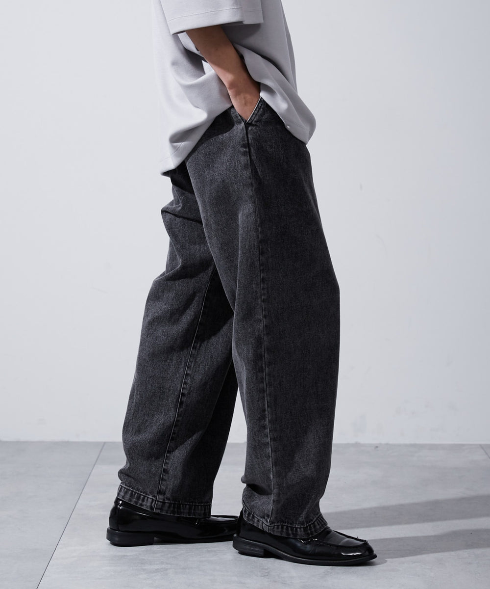 グレー モデル：180cm L着用