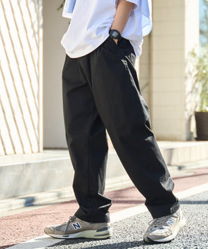 ブラック モデル：172cm L着用