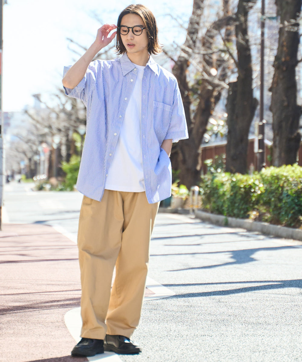 ベージュ モデル：172cm L着用