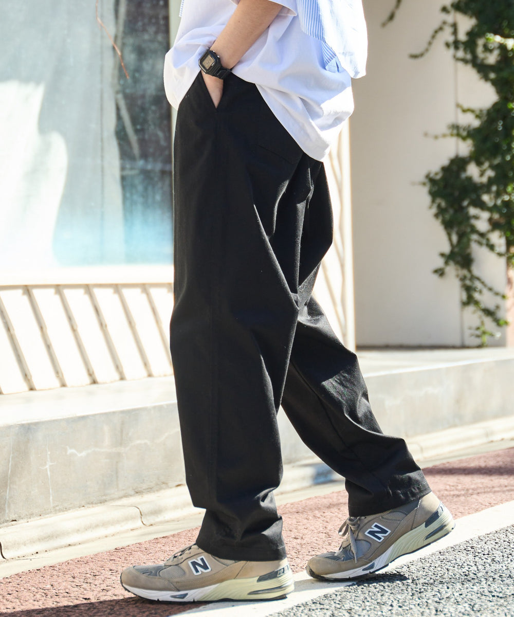 ブラック モデル：172cm L着用