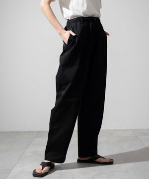 ブラック モデル：161cm S着用