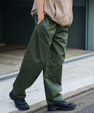 オリーブ モデル:178㎝ Lサイズ着用