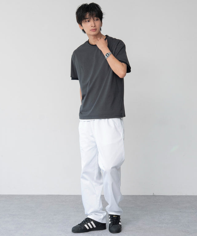 ホワイト モデル：180cm L着用