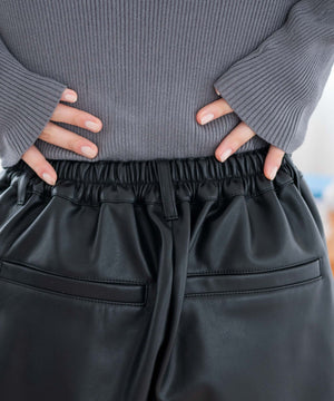 ブラック　モデル:165cm M着用