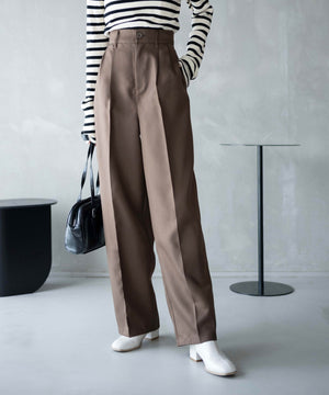 ブラウン  モデル：161㎝ L着用