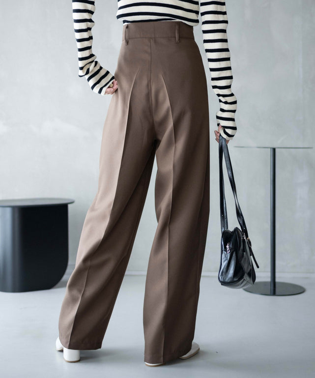 ブラウン　モデル：161㎝ L着用