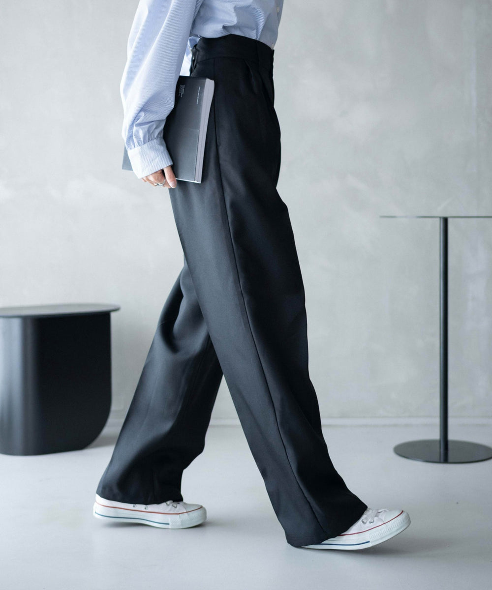 ブラック　モデル：161㎝ L着用