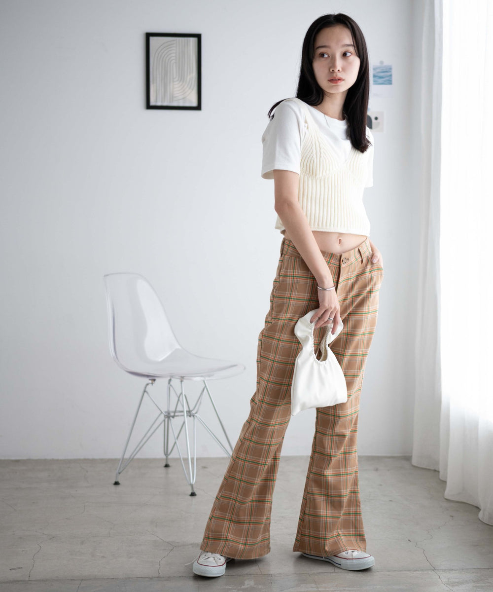 ベージュチェック　モデル:162cm F着用