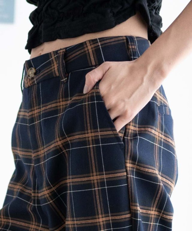 ネイビーチェック　モデル:162cm F着用
