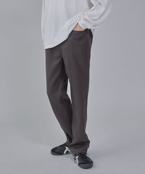 グレー モデル：178cm L着用