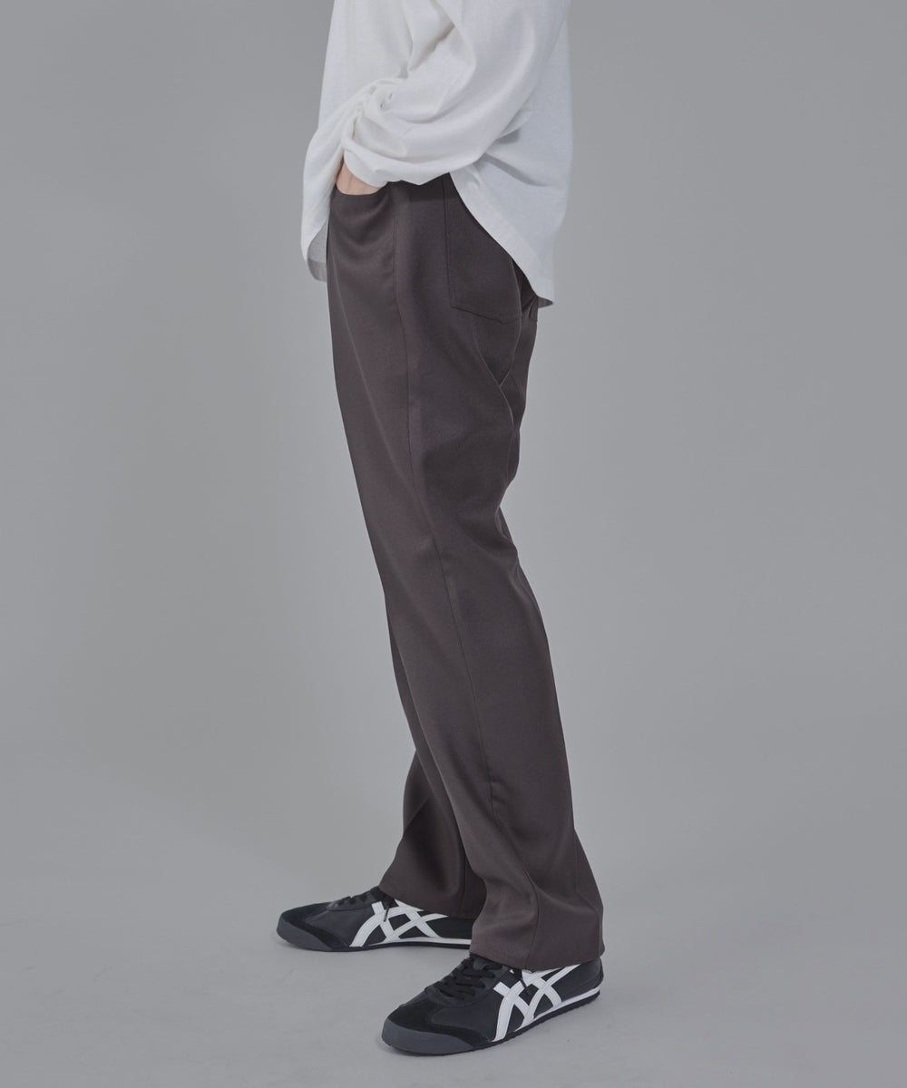 グレー モデル：178cm L着用