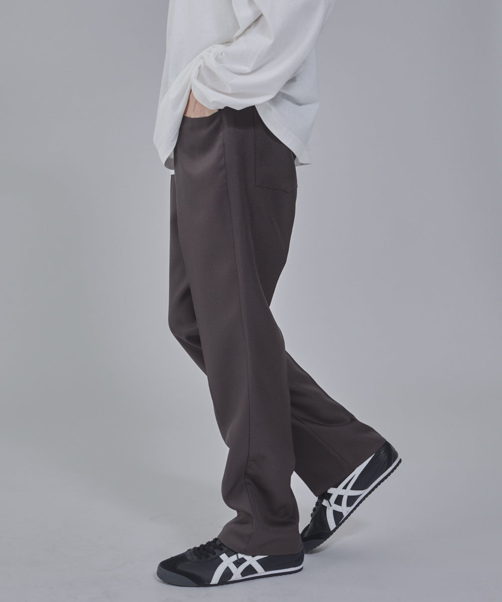 グレー モデル：178cm L着用