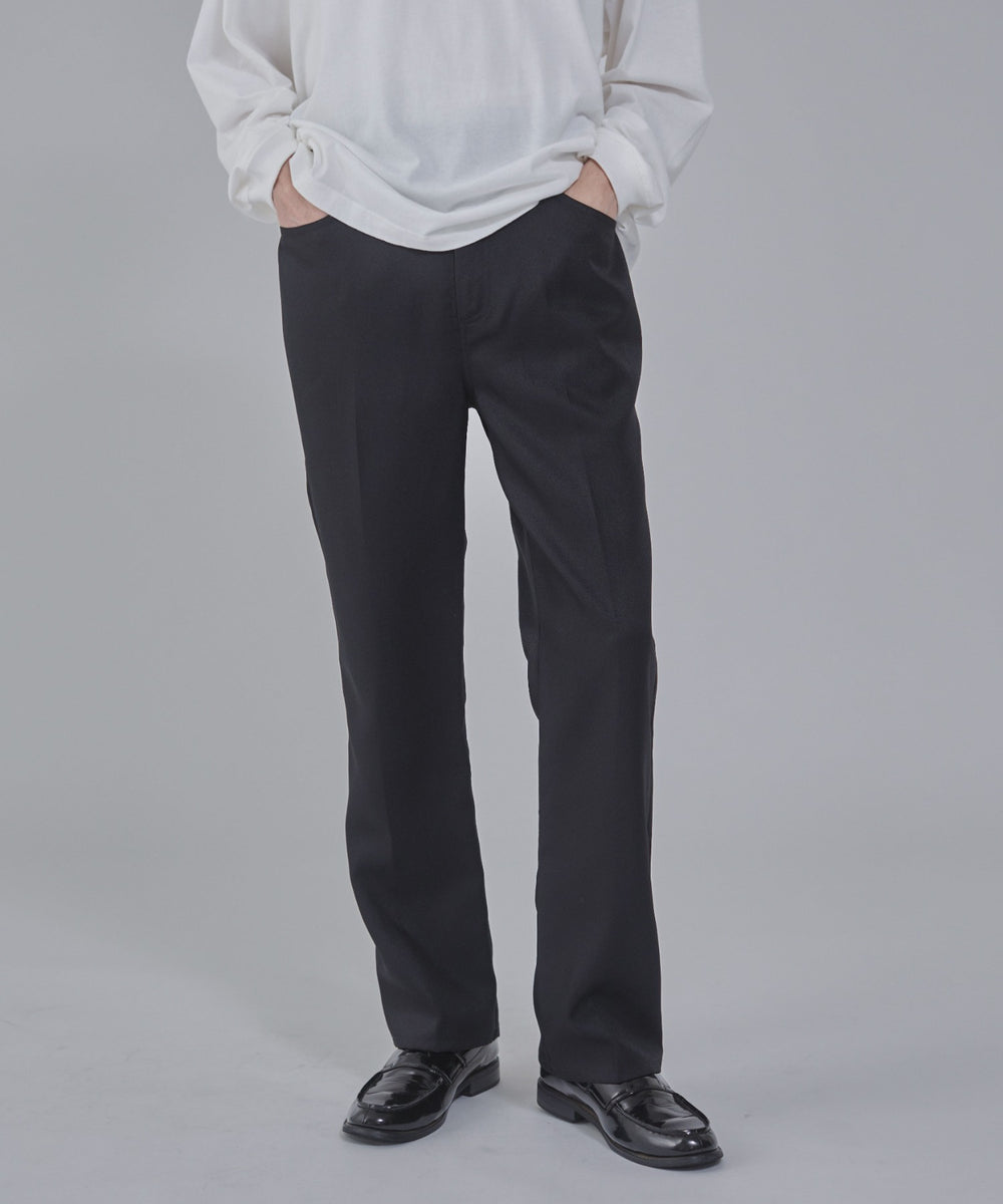 ブラック モデル：178cm L着用