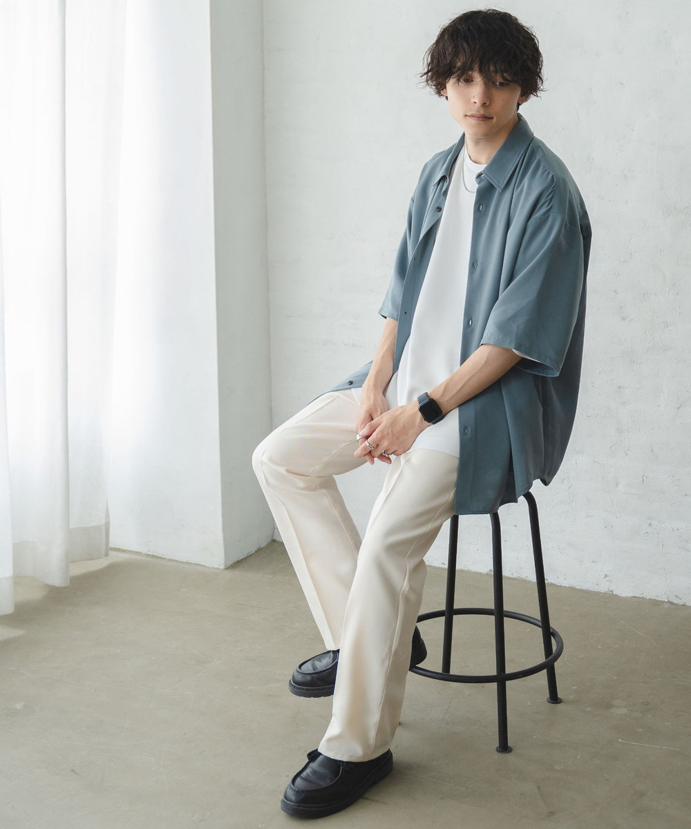 ホワイトアイボリー モデル : 175cm L着用