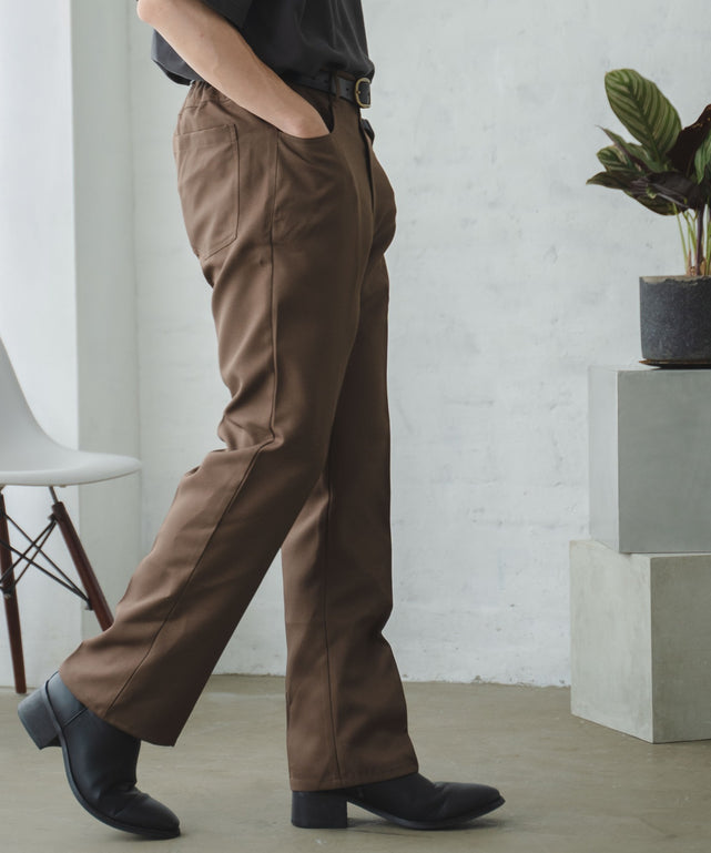 ブラウン モデル : 175cm L着用