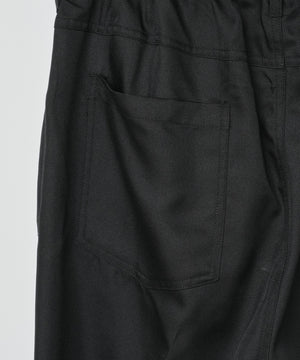 セミフレアスラックス