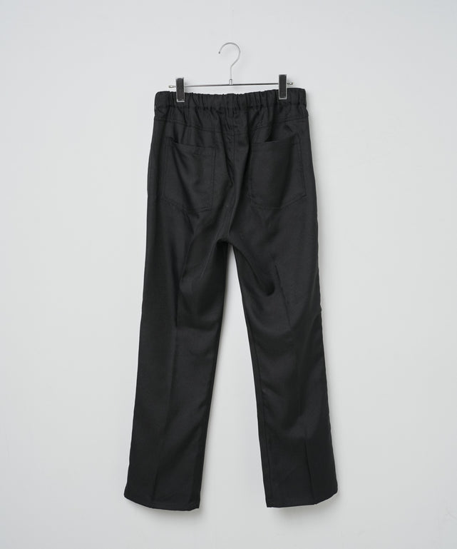 セミフレアスラックス