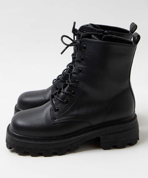 レースアップショートブーツ