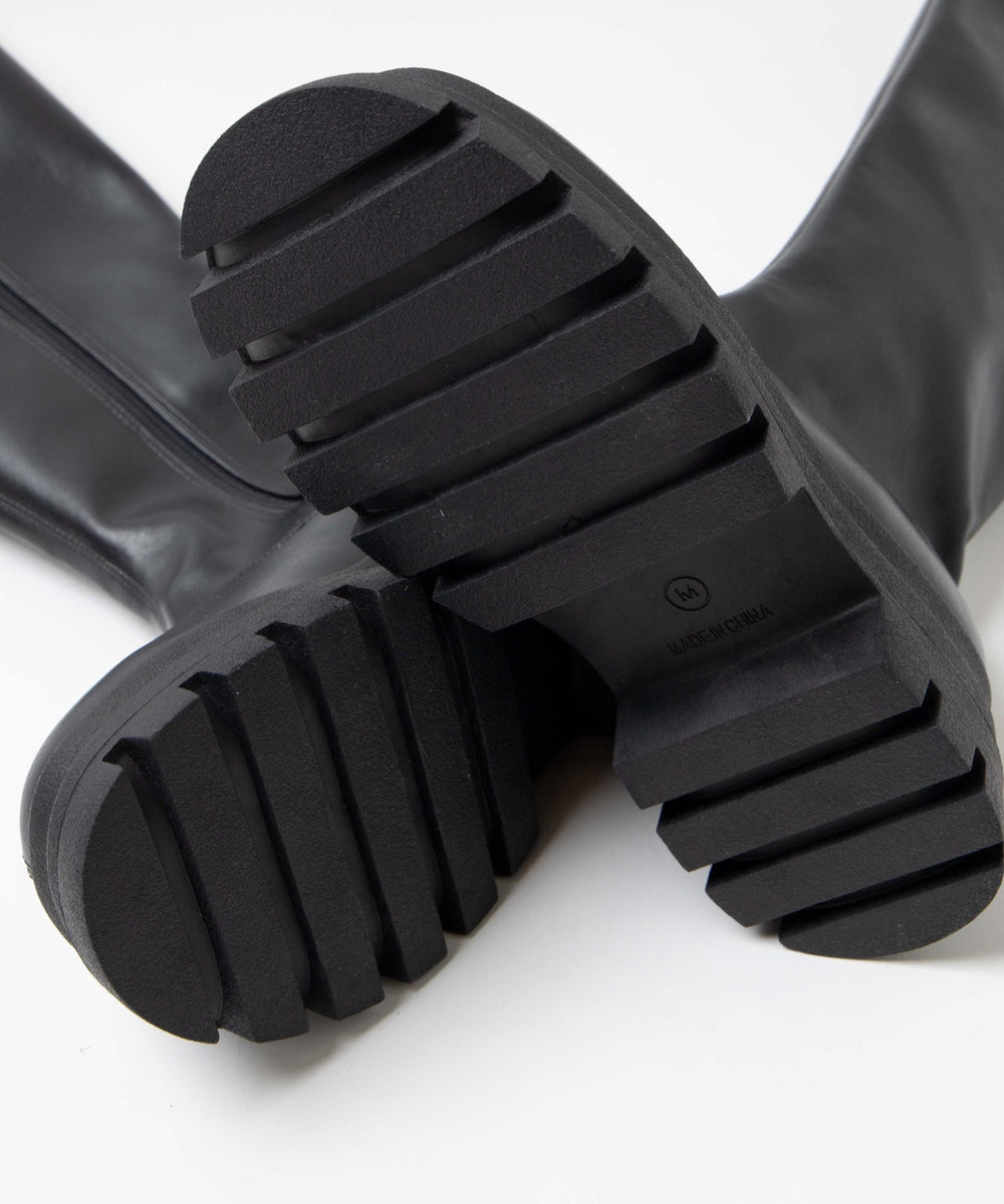 ボリュームロングブーツ