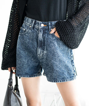 デニム中濃加工　モデル:161cm M着用